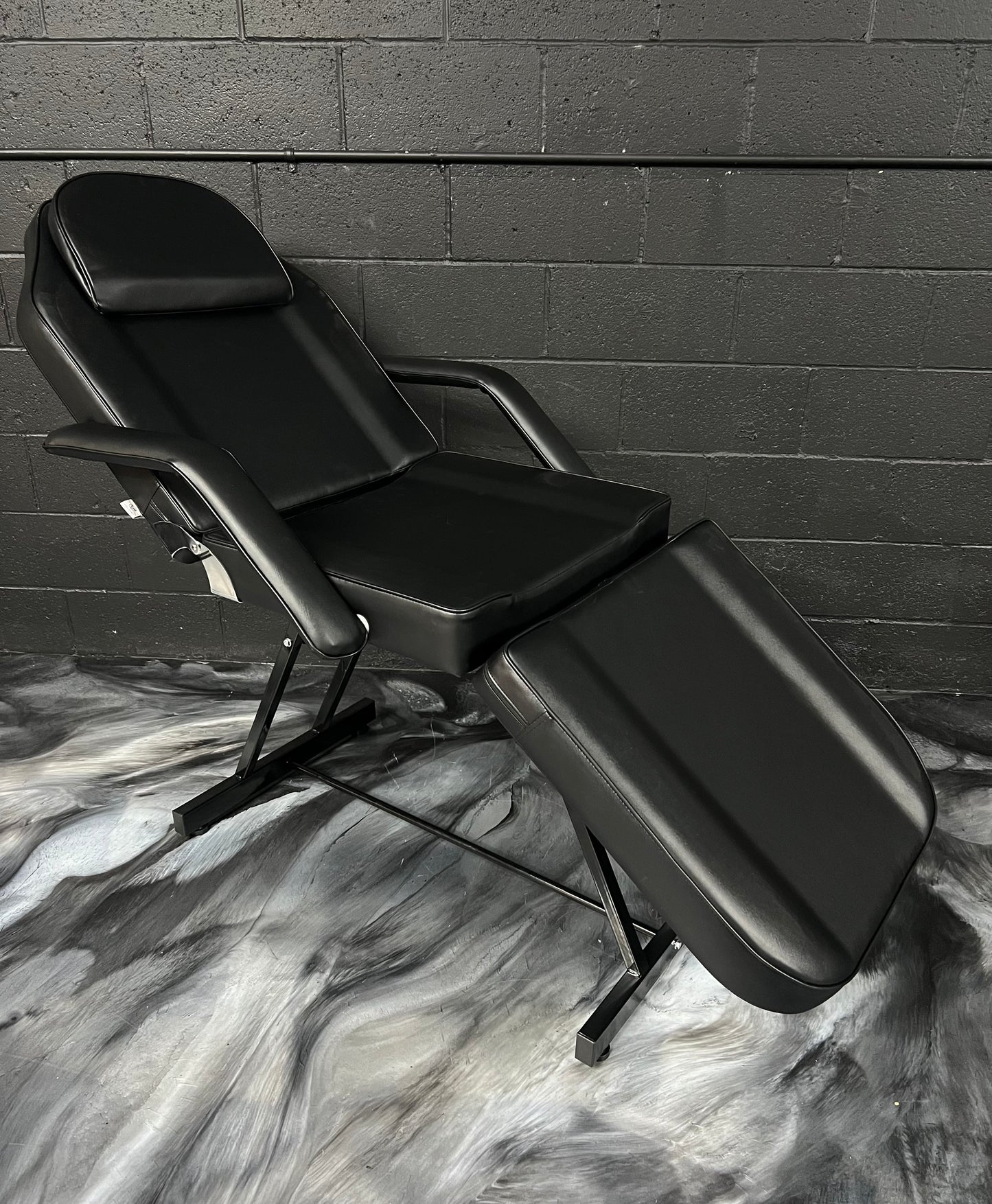 Adjustable Tattoo Chair
